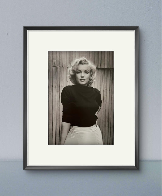 Marilyn Monroe – Iconic Black & White Celebrity Art Print